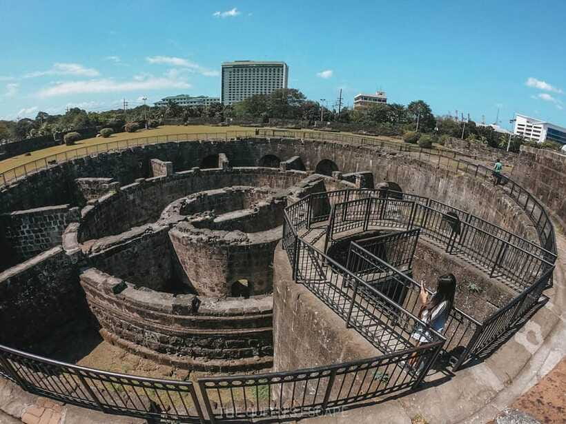 Half-Day Heritage Tour: Manila’s Historic Gems - Paco Park and the cemetery: a calmer chapter after the walls