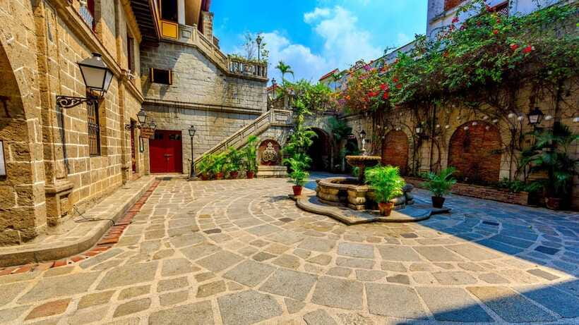 Half-Day Heritage Tour: Manila’s Historic Gems - Who should book this Intramuros heritage tour
