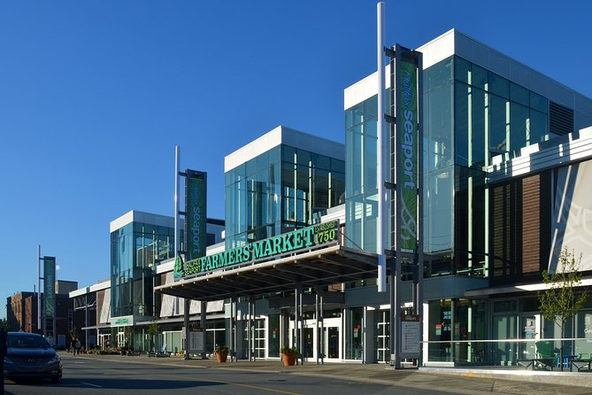 Half-Day Historical Tour of Halifax - The Halifax Farmers Market: 1750 roots to modern waterfront life