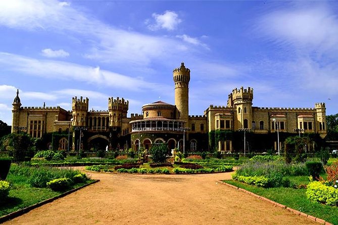Half-Day Private British Heritage Tour with Lunch - British Bangalore: The Story Behind the Streets