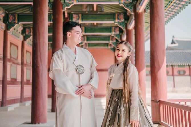 Hanbok Photoshoot and History Tour at Gyeongbokgung Palace - Key things to know before you go