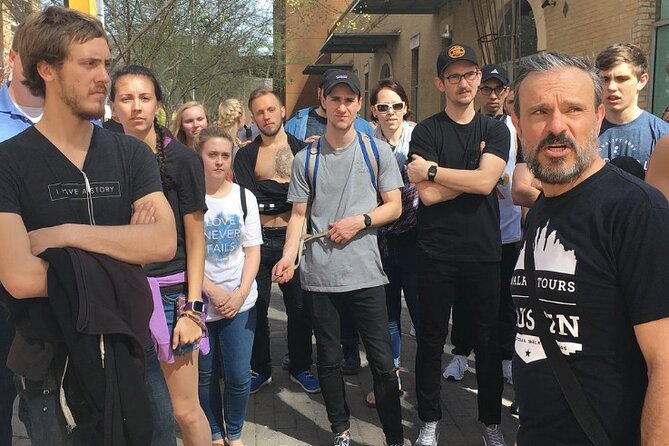 Haunted Austin Walking History Tour - How the Guide Drives the Experience: Storytelling With Photos