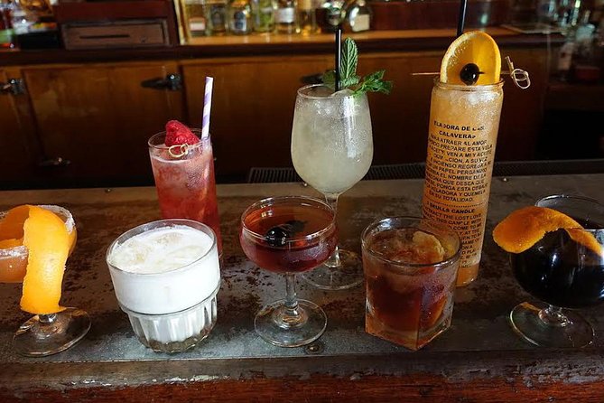 Haunted Drunken History Tour from New Orleans - Stop 2: Lafitte’s Blacksmith Shop Bar