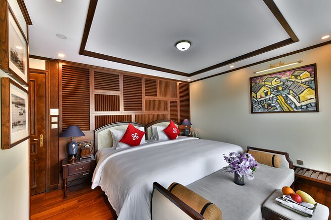 Heritage Binh Chuan 2 Days 1 Night discovery in Lan Ha Bay - Group size and atmosphere: max 40 keeps it personal