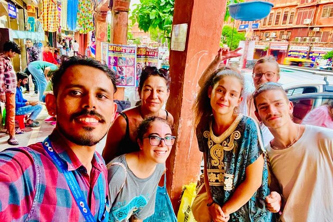Heritage Culture and History Walking Tour in Jaipur - Mandir Shri Ram Chandra Ji and Mandir Shree Laxminarayan ji