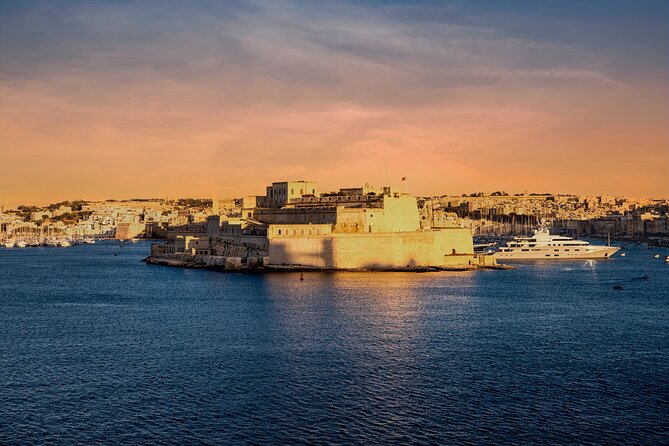Heritage Pass in Malta - Valletta by seawalls: Fort St. Elmo and the Order of St John core