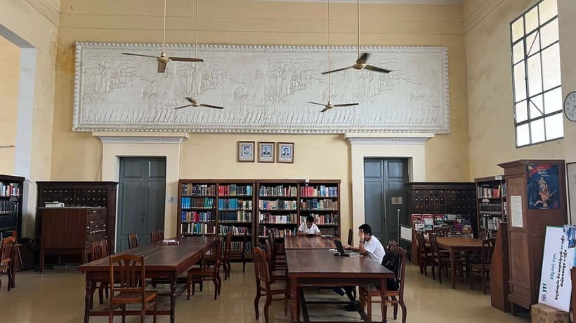Heritage tour of Phnom Penh in electric bus - Price and value: why $27 is more than just a bus ride