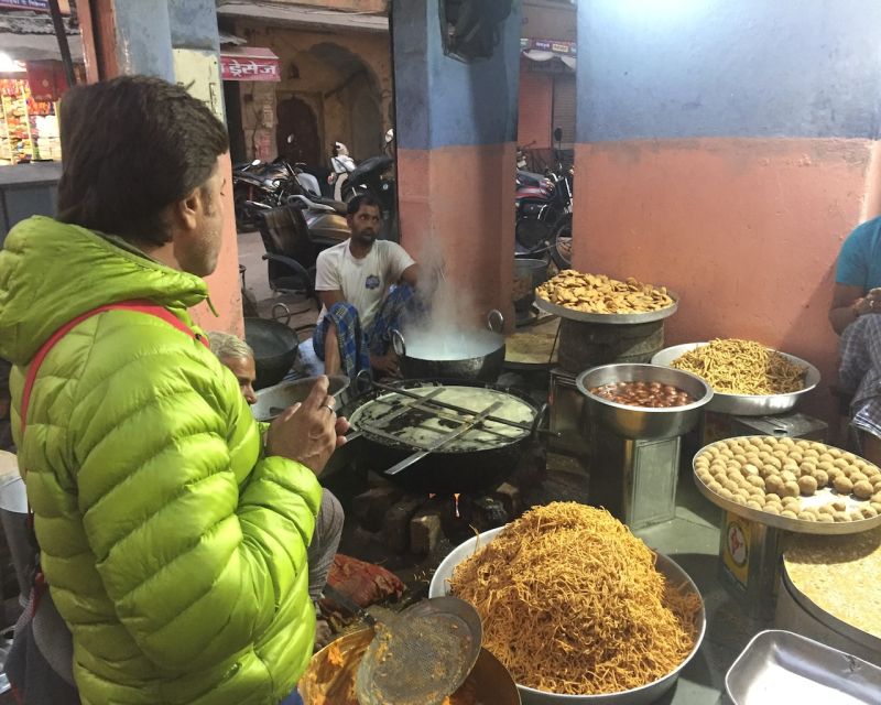 Heritage Walk & Street Food Tasting in Jaipur - Why a Jaipur street-food heritage walk makes more sense than eating on your own