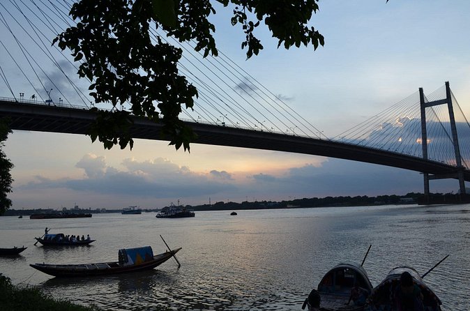 Heritage Walking Tour of Kolkata - Writer’s Building and Raj Bhavan: Offices, Power, and the Empire’s Everyday Face