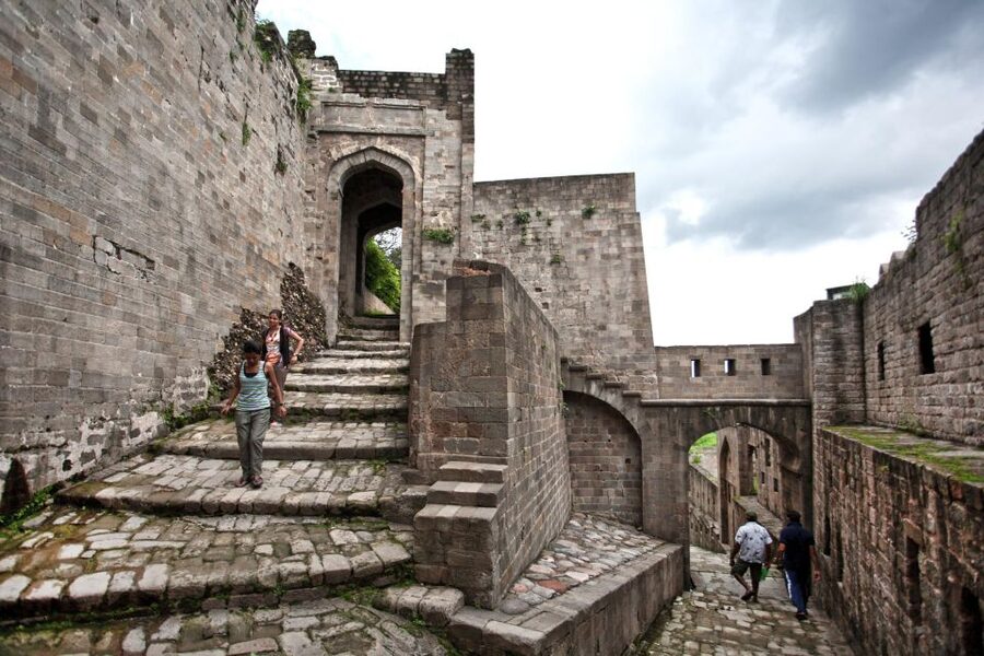 Historical Tour, Kangra fort &Rock cut temple from Dharmasla - A Route That Feels Like One Big Story