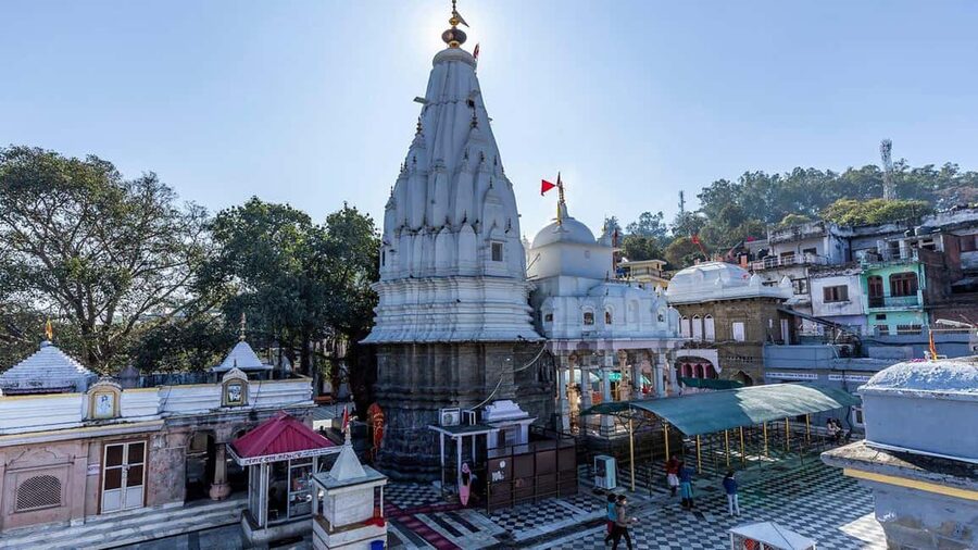 Historical Tour, Kangra fort &Rock cut temple from Dharmasla - Brajreshwari Devi Temple: A Shakti Peeth Legend in Plain Story Form