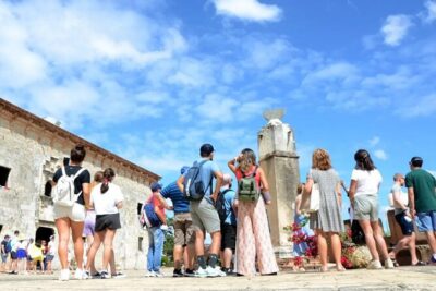 Historical Tour of Santo Domingo and 3 eyes Caves with Lunch - Three Eyes National Park caves: the part you’ll remember