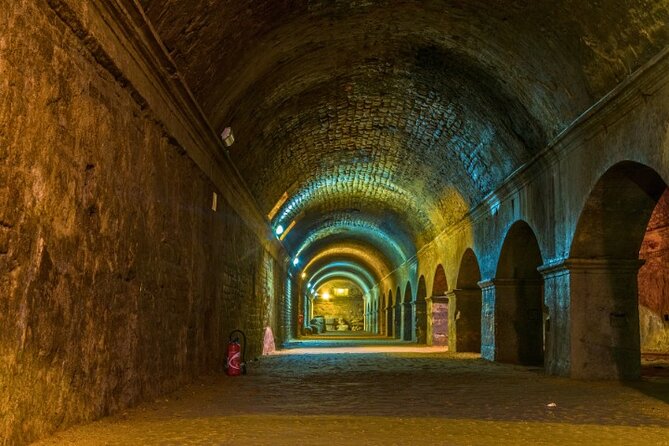 Historical Walking Tour of Ancient Arles with an APP - Porte de la Cavalerie: Walk Through a 3rd-Century Roman Gate