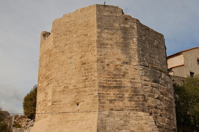Historical Walking Tour of Ancient Arles with an APP - Where You Start and Finish in Arles (So You Don’t Lose Time)