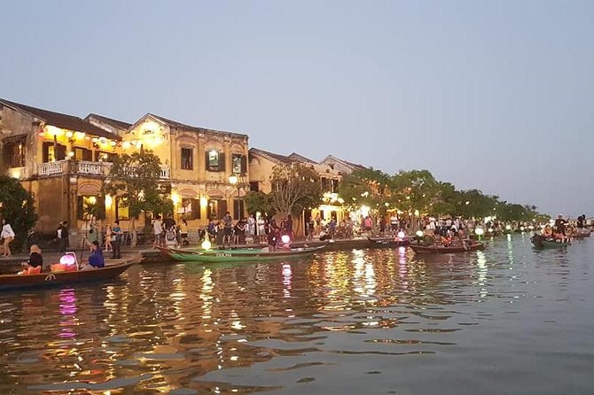 Hoi An Ancient City -Sampan Boat Ride- Night Market- Lanterns - What to do right after the tour ends