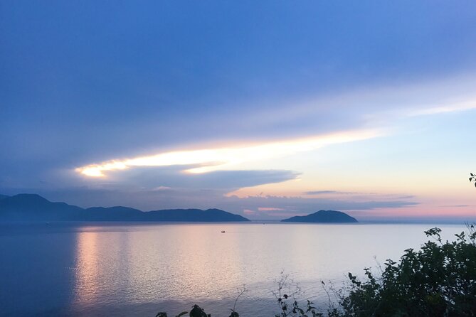 Hoi An Ancient town -Marble Mountains Tours FROM DANANG(15H30-21H - The included Vietnamese dinner: Cao Lầu, Hoành Thánh, bánh bao, and bánh vạc