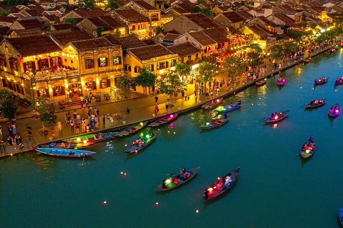 Hoi An Ancient town -Marble Mountains Tours FROM DANANG(15H30-21H - Who should book this tour from Da Nang?