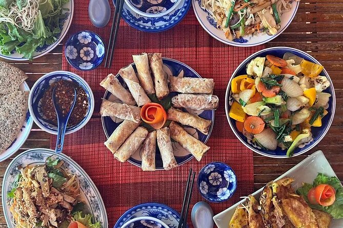 Hoi An Ancient Town - Night Market Street Food Tours By Night - Dinner on a Night Tour: A Real Win