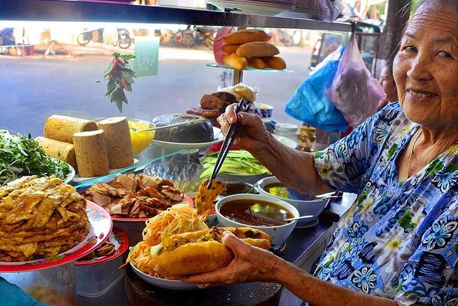 Hoi An Ancient Town - Night Market Street Food Tours By Night - Shopping, Crowds, and How to Keep Your Night Comfortable