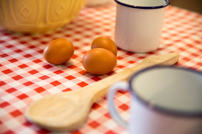 Irish Soda Bread Baking and Food Heritage Experience - Group size, attention, and timing: the real value of a small class