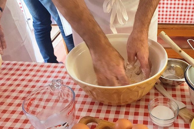 Irish Soda Bread Baking and Food Heritage Experience - The tea-and-butter tasting: what you eat while it’s fresh