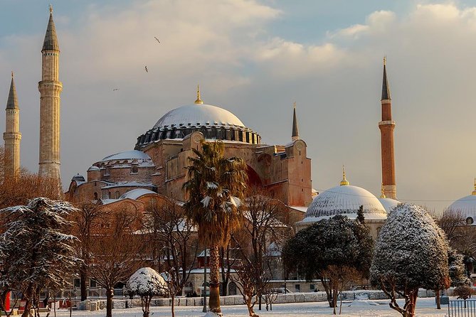 Istanbul Historical Tour with Guide, Lunch and Transfers - What This Istanbul Historical Tour Really Covers
