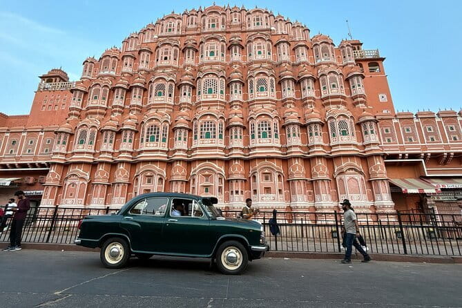 Jaipur City Heritage and Architecture Tour - City Palace and the Pink City walk: where the day lands