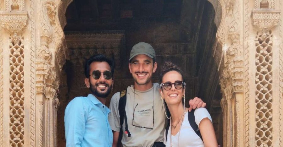 Jaisalmer Heritage Walking Tour With Professional Guide - How this 4-hour heritage walk is set up (and why it works)