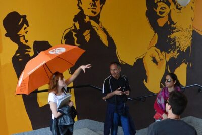 Jewish Heritage and Holocaust Memorial Tour of the Former Ghetto - Castle Square (Plac Zamkowy): The Medieval Jewish Quarter Connection