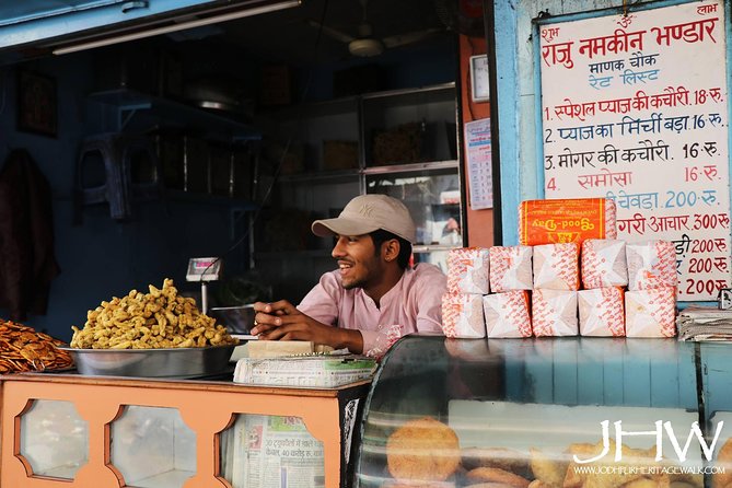 Jodhpur Heritage Walk - Entering Old Jodhpur from Ghanta Ghar and Sardar Market