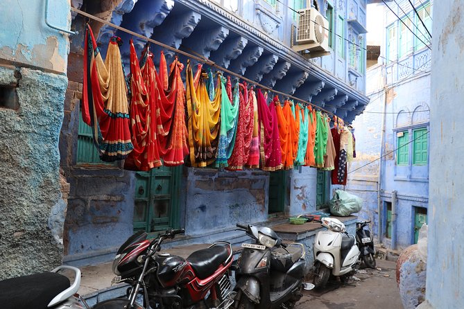 Jodhpur Heritage Walk - Blue-painted houses and narrow lanes: where the city feels real
