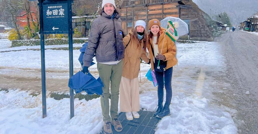 Kanazawa: World Heritage Shirakawa-go Morning Guided Tour - Kenrokuen Garden Finish Around 13:00: Don’t Rush Your Next Step