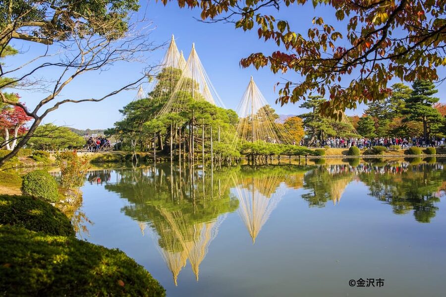 Kanazawa: World Heritage Shirakawa-go & Two Local Experience - The real value in the price (and what you’re paying for)