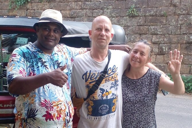 Kandy Heritage City Tour by tuktuk - Ranawana Purana Rajamaha Viharaya: a quieter temple in the hills