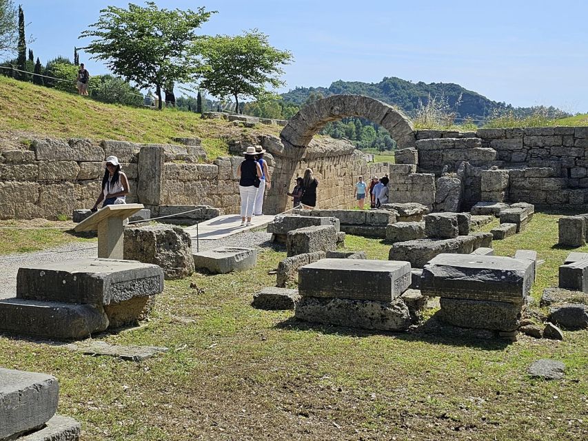 Katakolo: Ancient Olympia and Kourouta Beach Guided Tour - Transportation and Timing: How the Coach Adds Comfort
