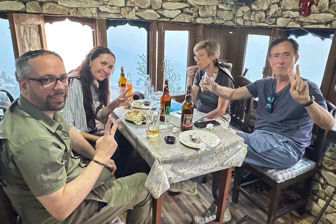 Kathmandu: Full Day Private Top 4 UNESCO Heritage Tour W/Lunch. - Lunch on a heritage day: what’s in the box and when it helps