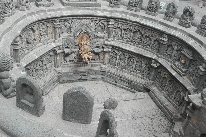 Kathmandu UNESCO World Heritage Site Tour - Patan Durbar Square: Shrines, Carvings, and a Museum Break