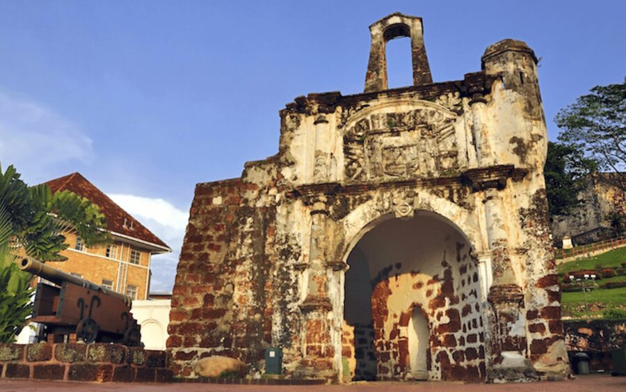 Kuala Lumpur Discovery: Shared Group Tour from Port Klang - The group van experience: what to expect when schedules get shared