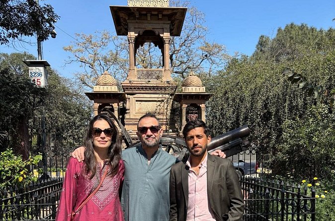 Lahore Heritage and Sightseeing Guided Tour - Shalimar Gardens: UNESCO calm after the mosques