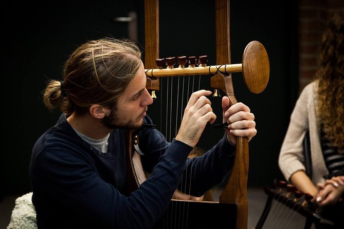 Learn an Ancient Music Instrument: The Lyre of Apollo - From Reconstructed Lyre to Real Sound: What Happens in the First Phase