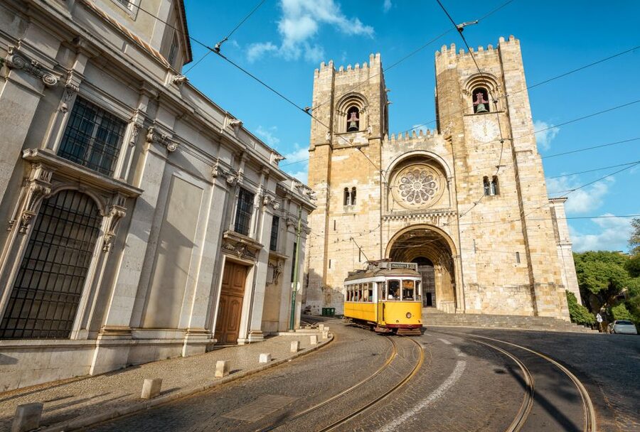 Lisbon: 3-Hour Historical Tour - How the Guide Helps You After the Tour