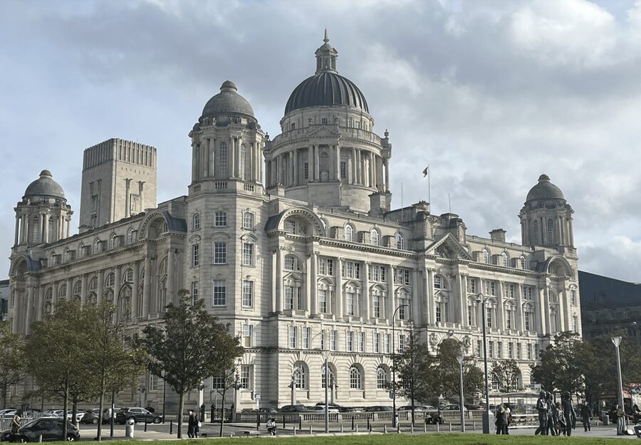 Liverpool: Heritage, History & Culture Guided Walking Tour - The Three Graces and Exchange Flags: architecture with a job to do