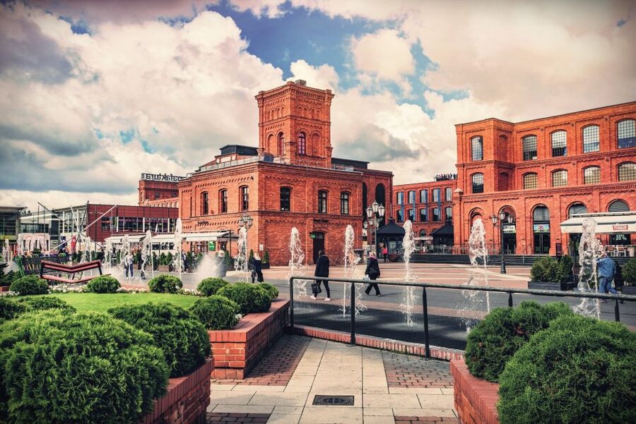 Lodz: Jewish Heritage Private Tour - The guide factor: who this works best for