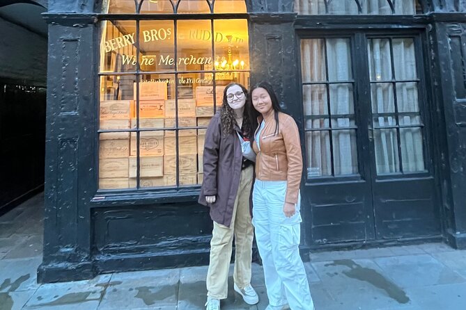 London American Heritage Tours - Shadwell Basin: The Founding Mother’s Birthplace and Christening Site