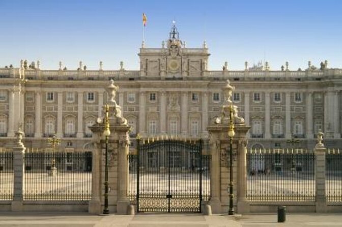 Madrid Historical Tour with Local Guide in Eco Tuk Tuk Private - Key things to know before you go