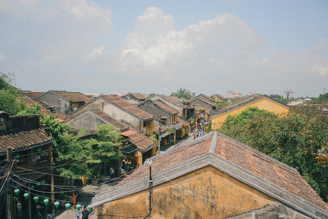 Marble Mountains - Hoi An Ancient Town Sunset Daily Ingroup Tour - Japanese Covered Bridge and Chinese heritage stops
