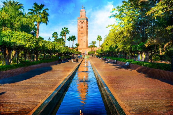 Marrakech Jewish Heritage and souks Tour - Stop 5: Souk Semmarine, confusion with a guide worth paying for