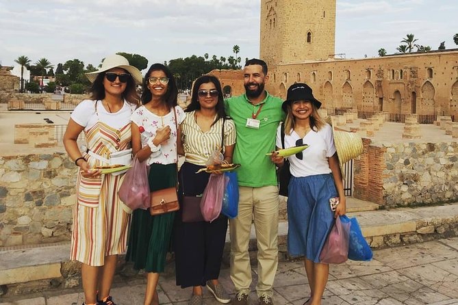 Marrakech Monuments & Heritage - Souk Semmarine, Medersa ben Youssef, and herbal shops: shopping with a map