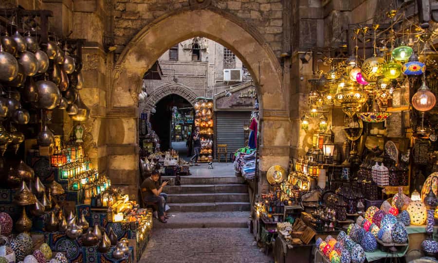 Marsa Alam: Ancient Cairo & Giza Pyramids Day Trip by Plane - Khan el-Khalili and Islamic Cairo lanes: shopping time with cultural texture