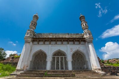 Mesmerising Hyderabad Heritage Cultural Tour with Ethnic lunch - Puranapool and Laad Bazaar: the old stories and the colorful shopping
